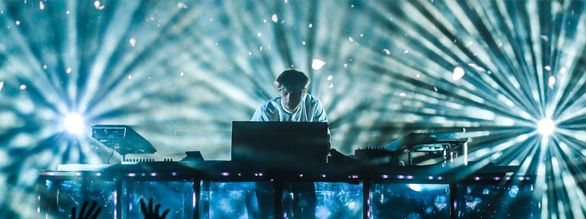 live_concert_venue_video_gear_rental_best_cameras_for_stage_wide_shot_roaming_shots_
