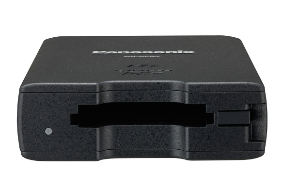 AU-XPD1 USB 3.0 expressP2 Card Drive 2
