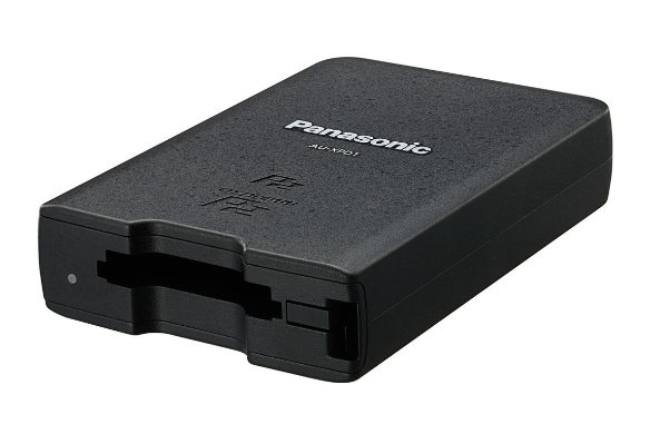 AU-XPD1 USB 3.0 expressP2 Card Drive