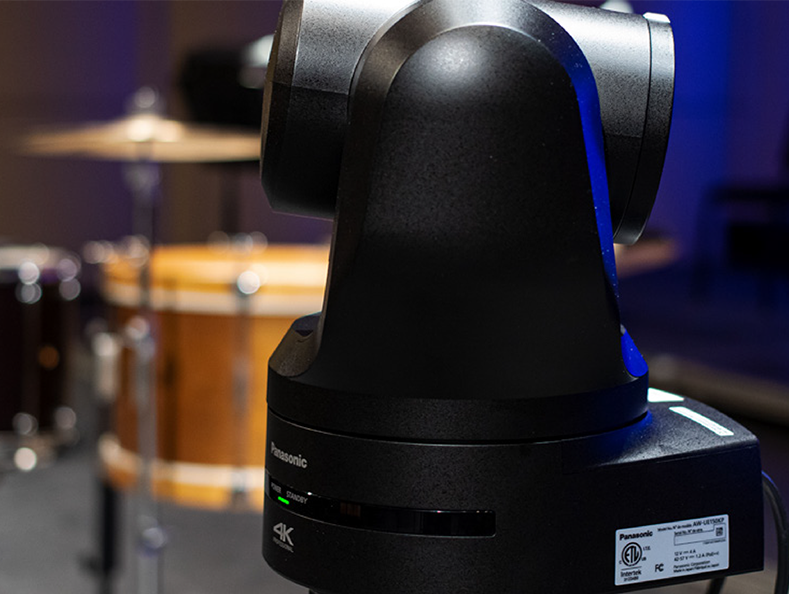 AW-UE150 4K remote robotic camera for live music event streaming-1