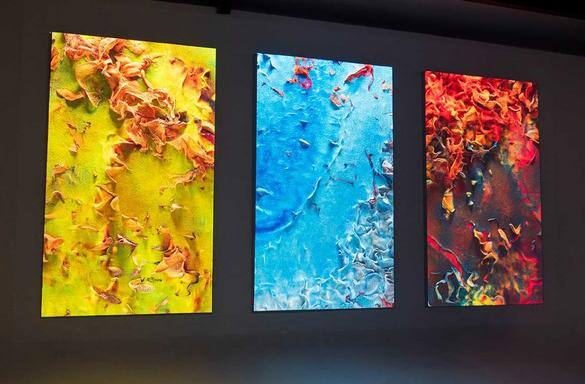panasonic-projectors-case-study-refik-anadol-displays-body-image-1168x778
