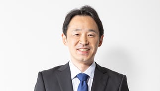 Akinobu Tanaka headshot