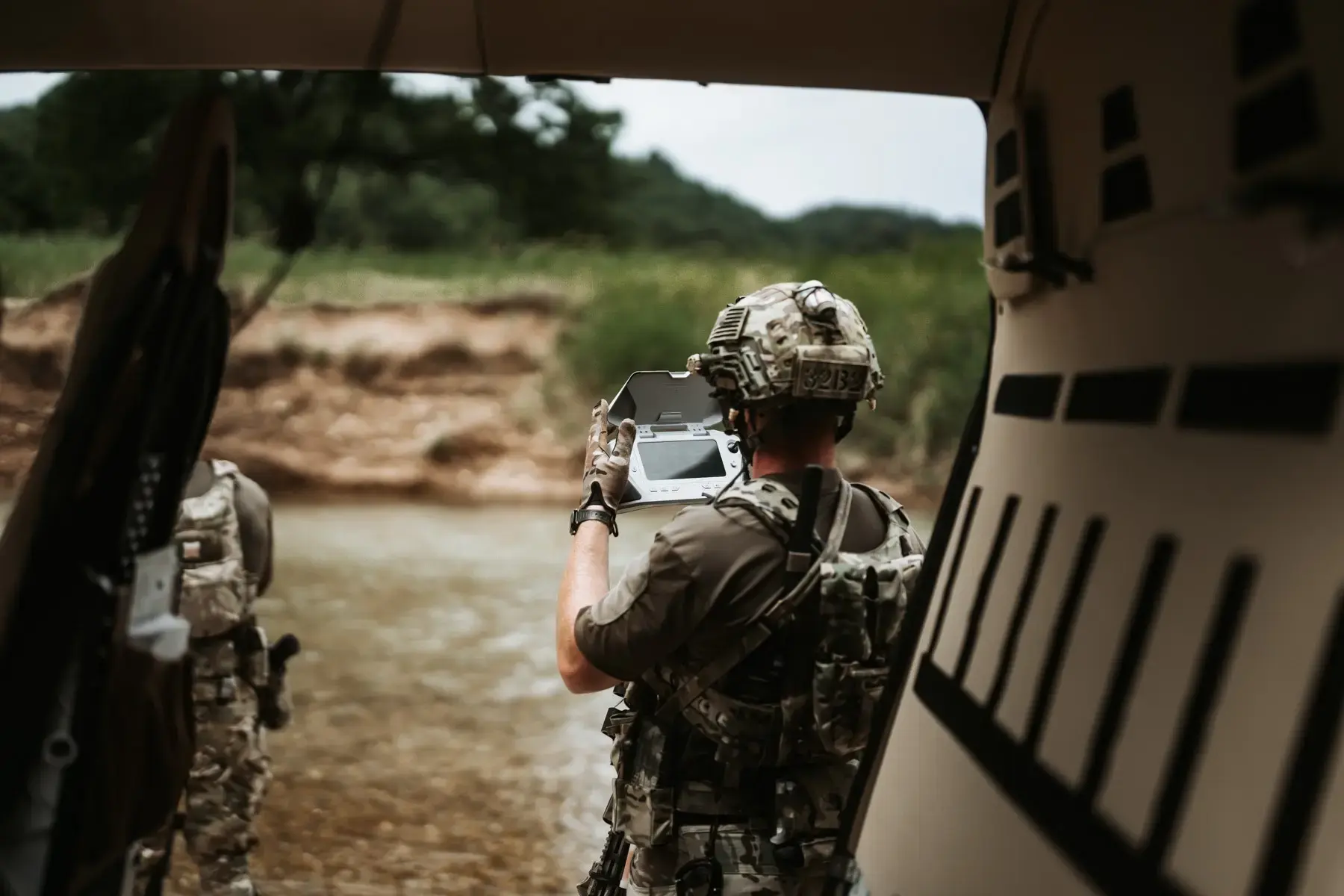 CMG-6.25-JungleWarfare-PC-WR-07647.jpeg